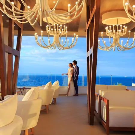The Royal Blue A Luxury (adults Only) Pánormos